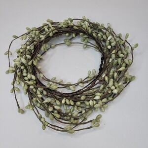 Green/Ivory Pip Berry Inner Ring 6" Diam. Candle Rings